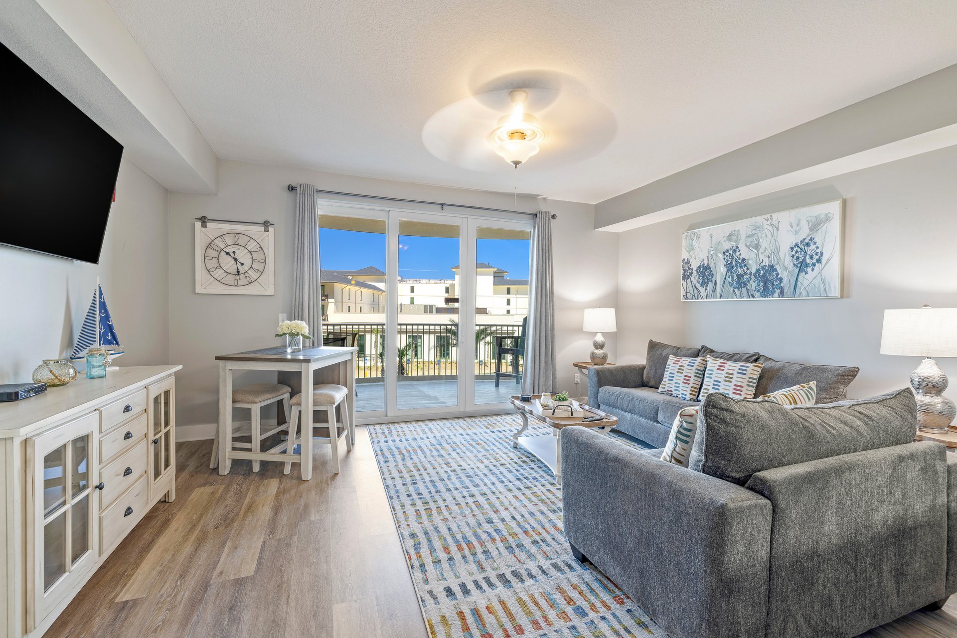 Calypso 310 Tower 3 8