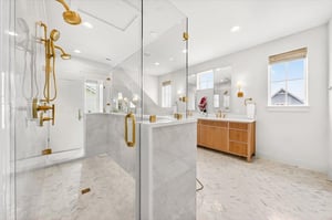 3rd Floor, Primary King Ensuite