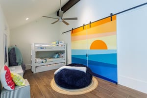 Loft Area, 4th Floor