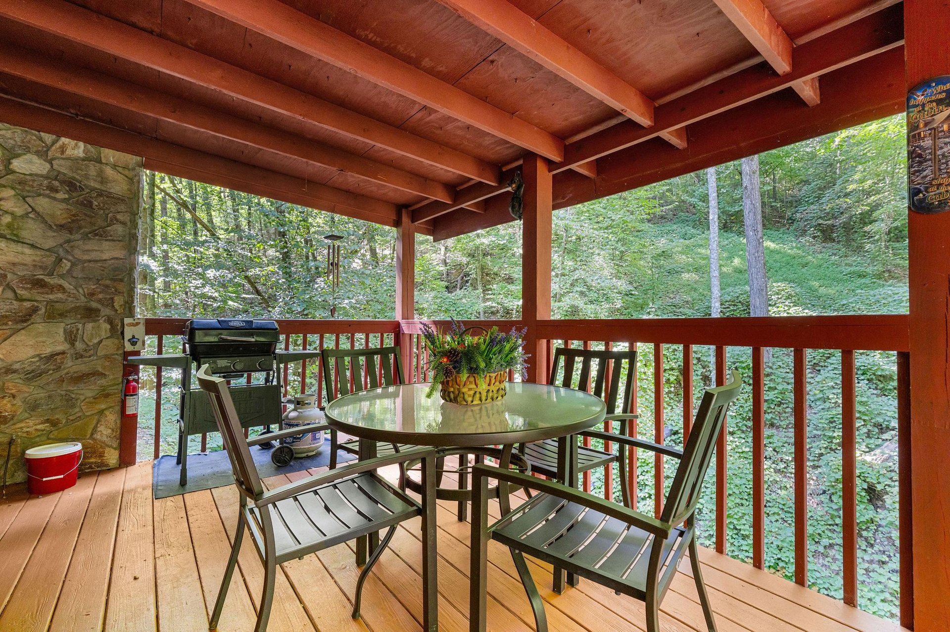 cabinbythecreekside31