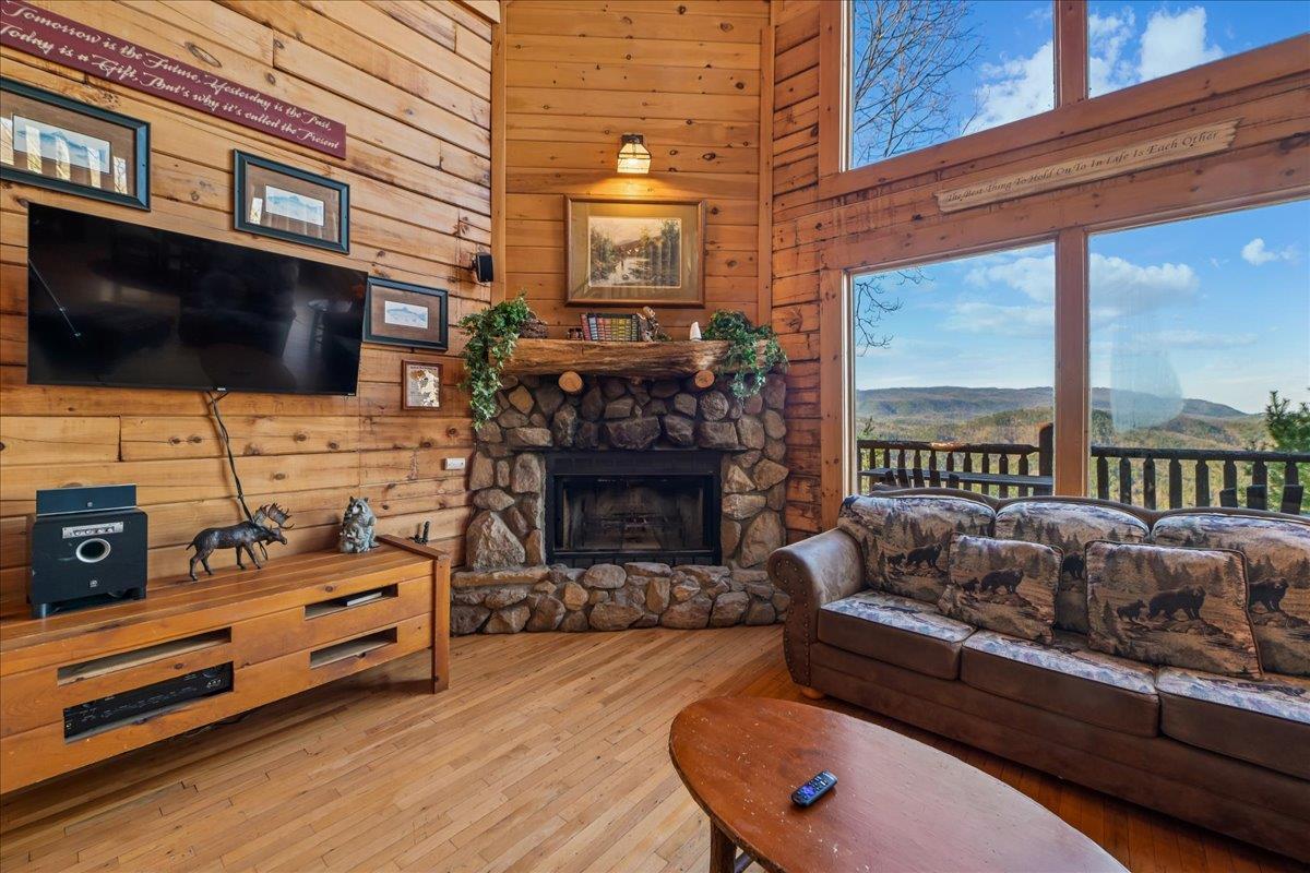 23Living Room