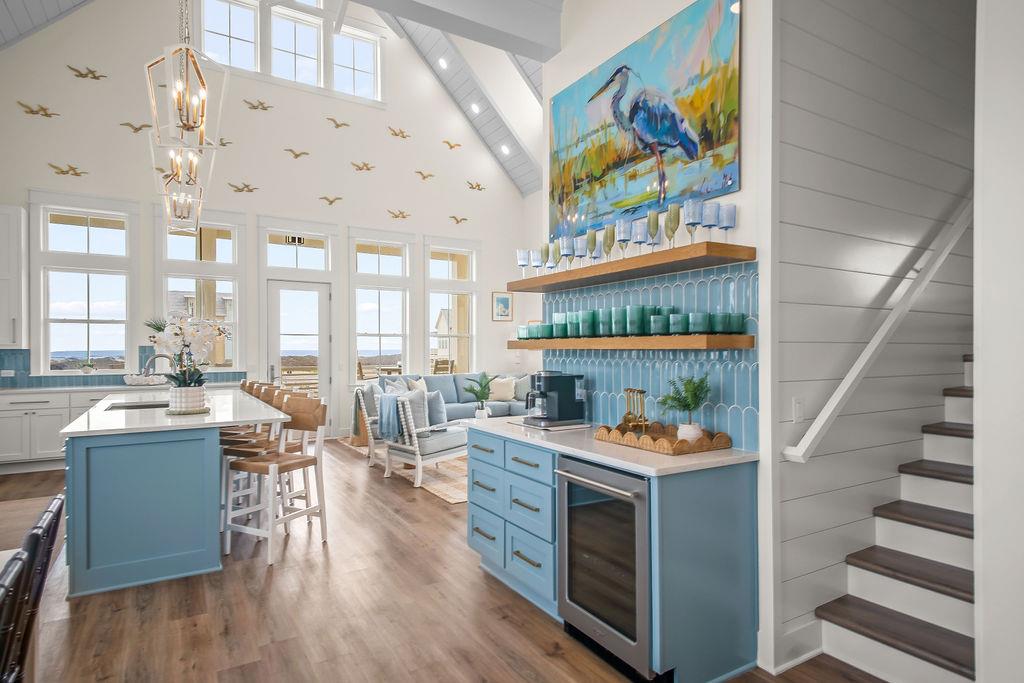 Beverage Bar, 2nd Floor