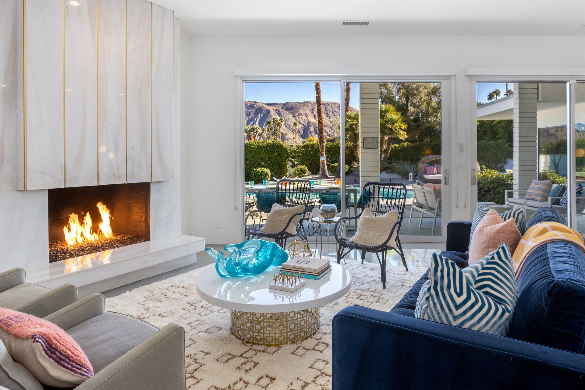 Walls of glass  blur the lines between indoor and outdoor living