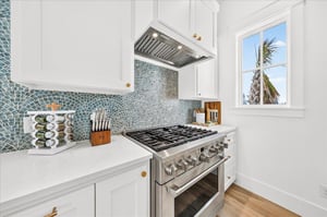Kitchen, 1st Floor