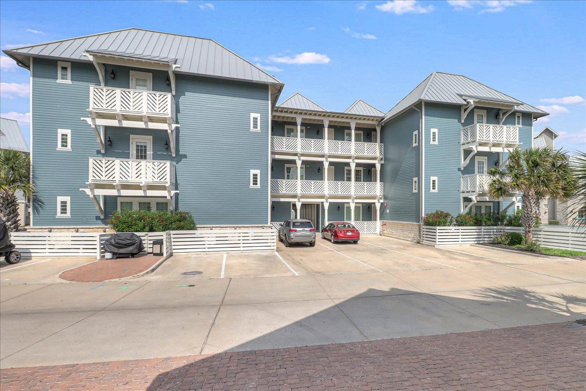 Ten Town Center, Back View