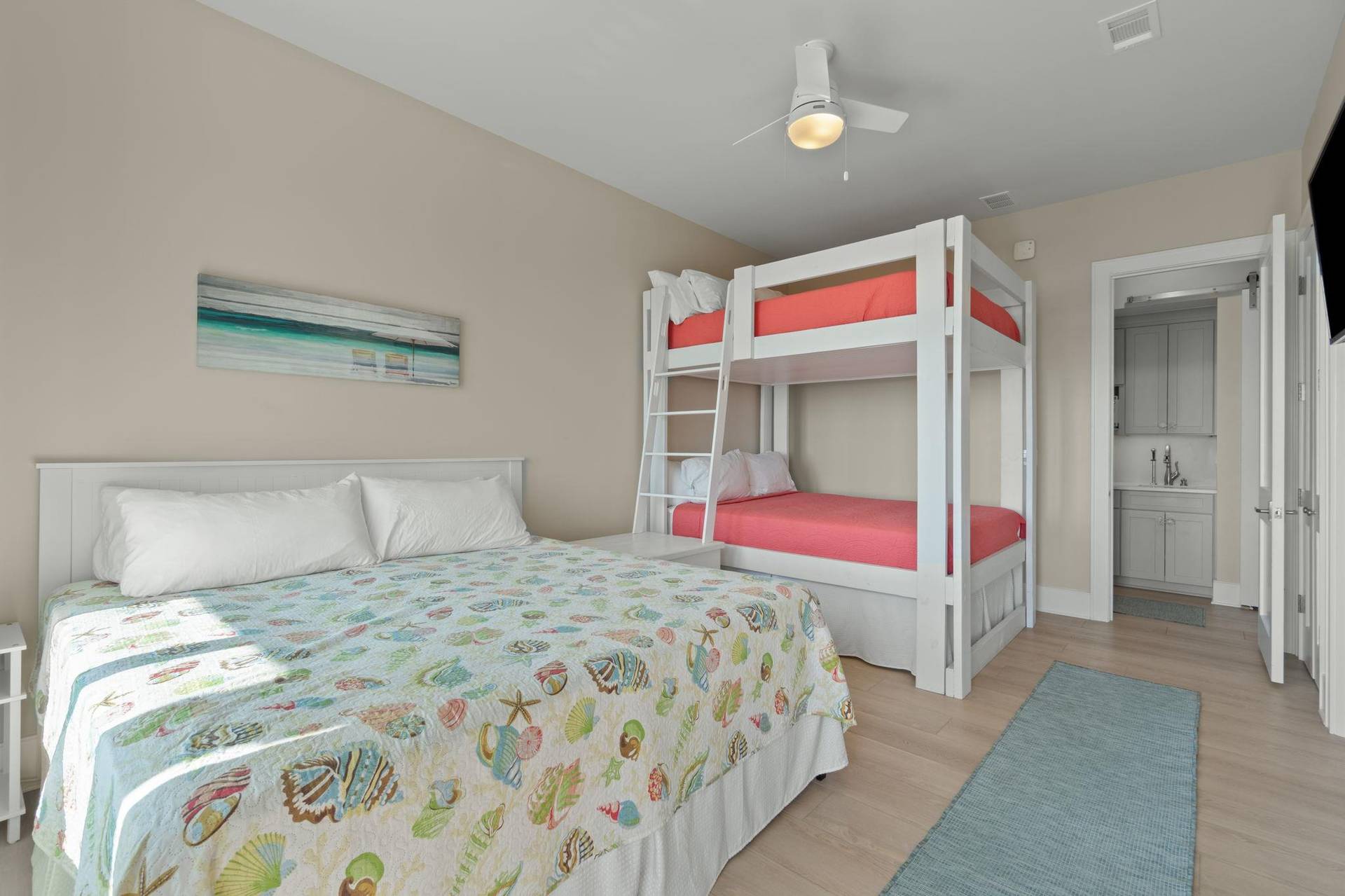 Guest Bedroom 2 King  Queen Bunks