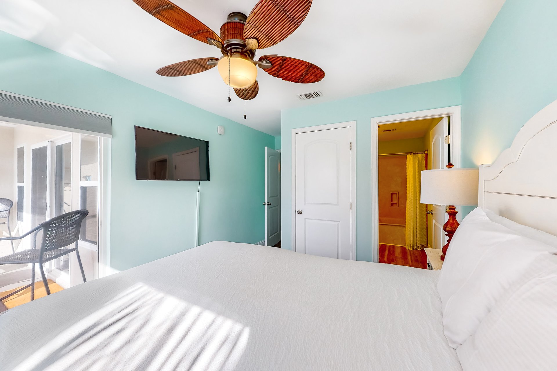 Poolside Villas 206 9