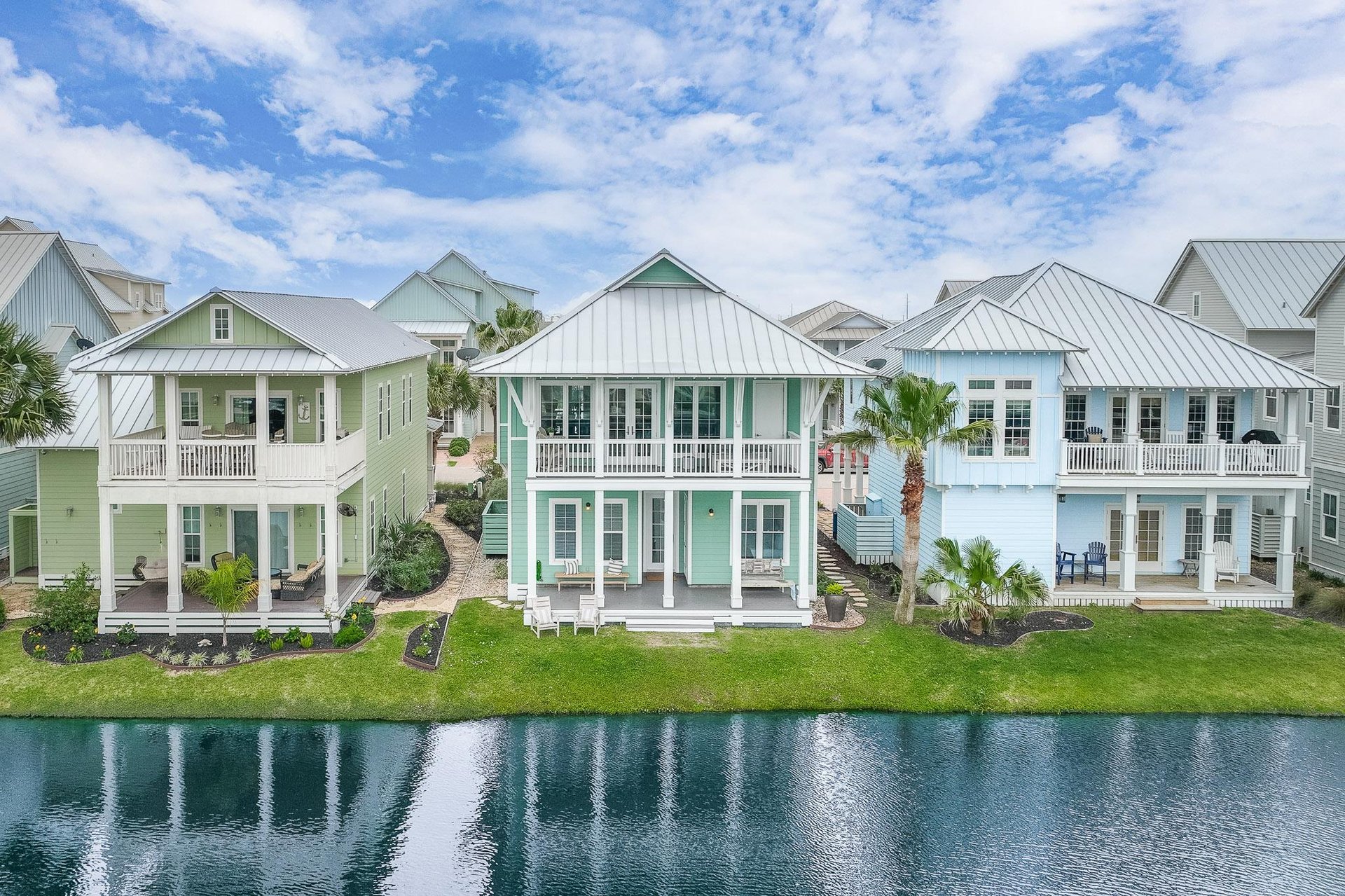 Happy Kat Cottage II