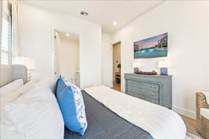 3rd King Suite, 2nd Floor