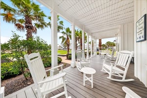 1st Floor, Front Porch