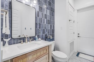 Powder Room  Outdoor Lounge Access, 1st Floor