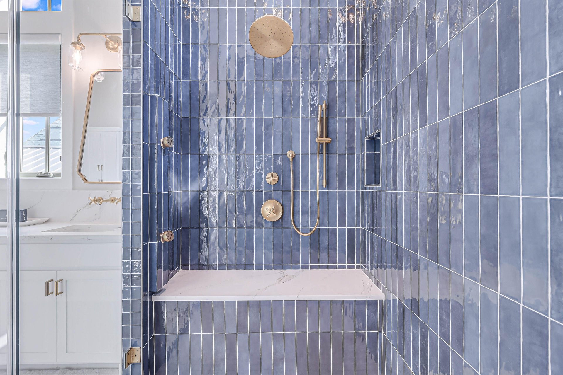 Primary King Bathroom, 3rd Floor