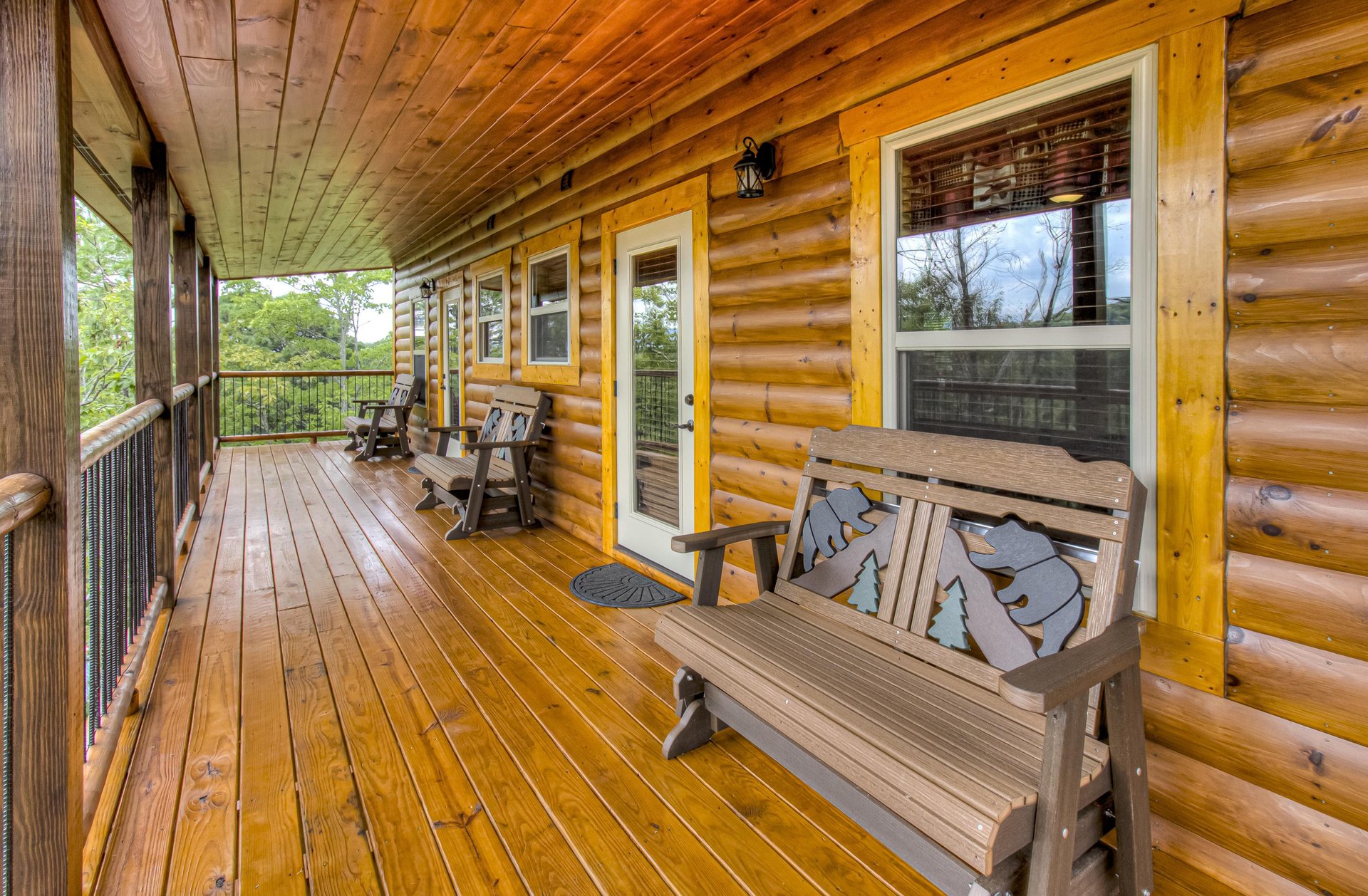 Upper Level Deck