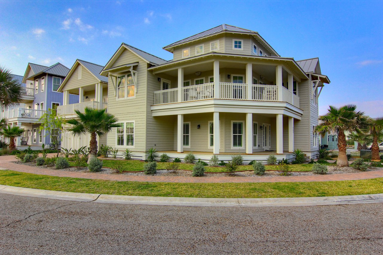 Welcome to your Seaside Dream