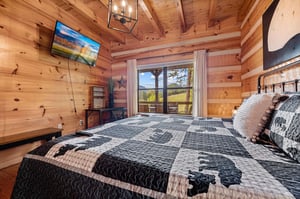 King bed with tv and small desk