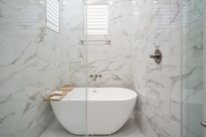 Primary King Bathroom, 2nd Floor