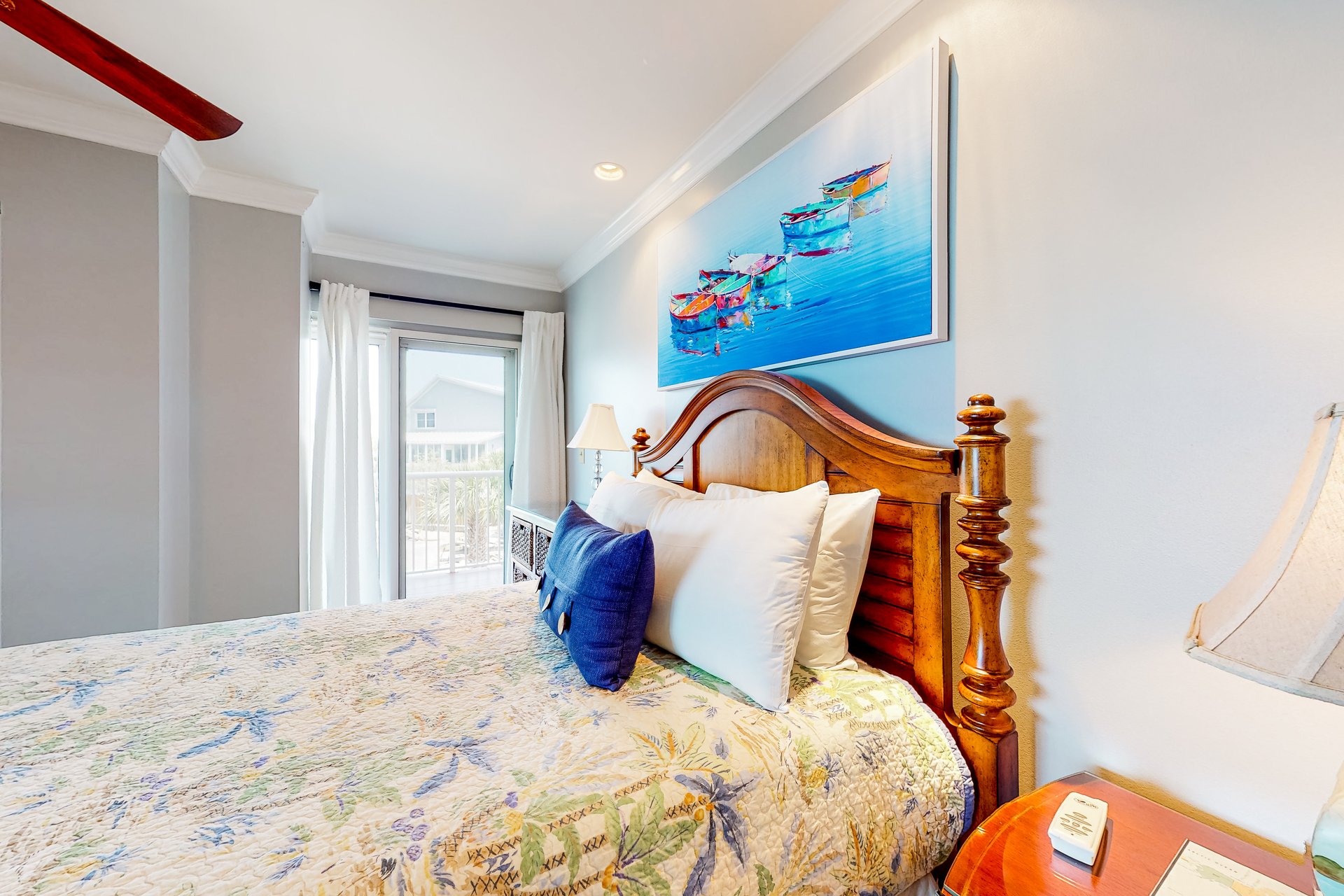 Sun King Yacht Club 2C 21