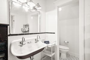 Bunk Bathroom, 3rd Floor