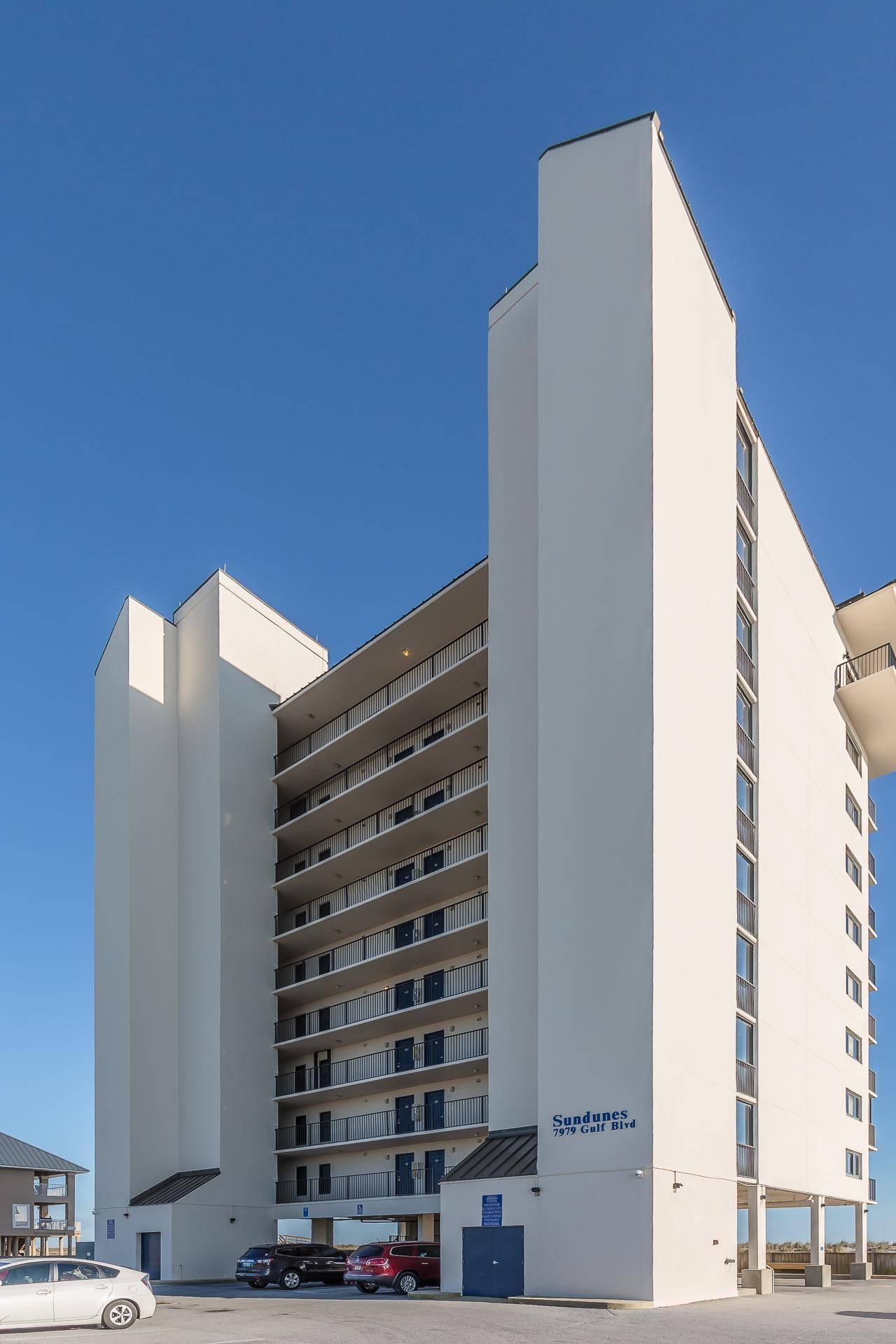 Sundunes Building