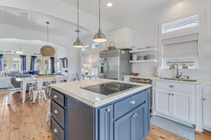 Kitchen, 1st Floor