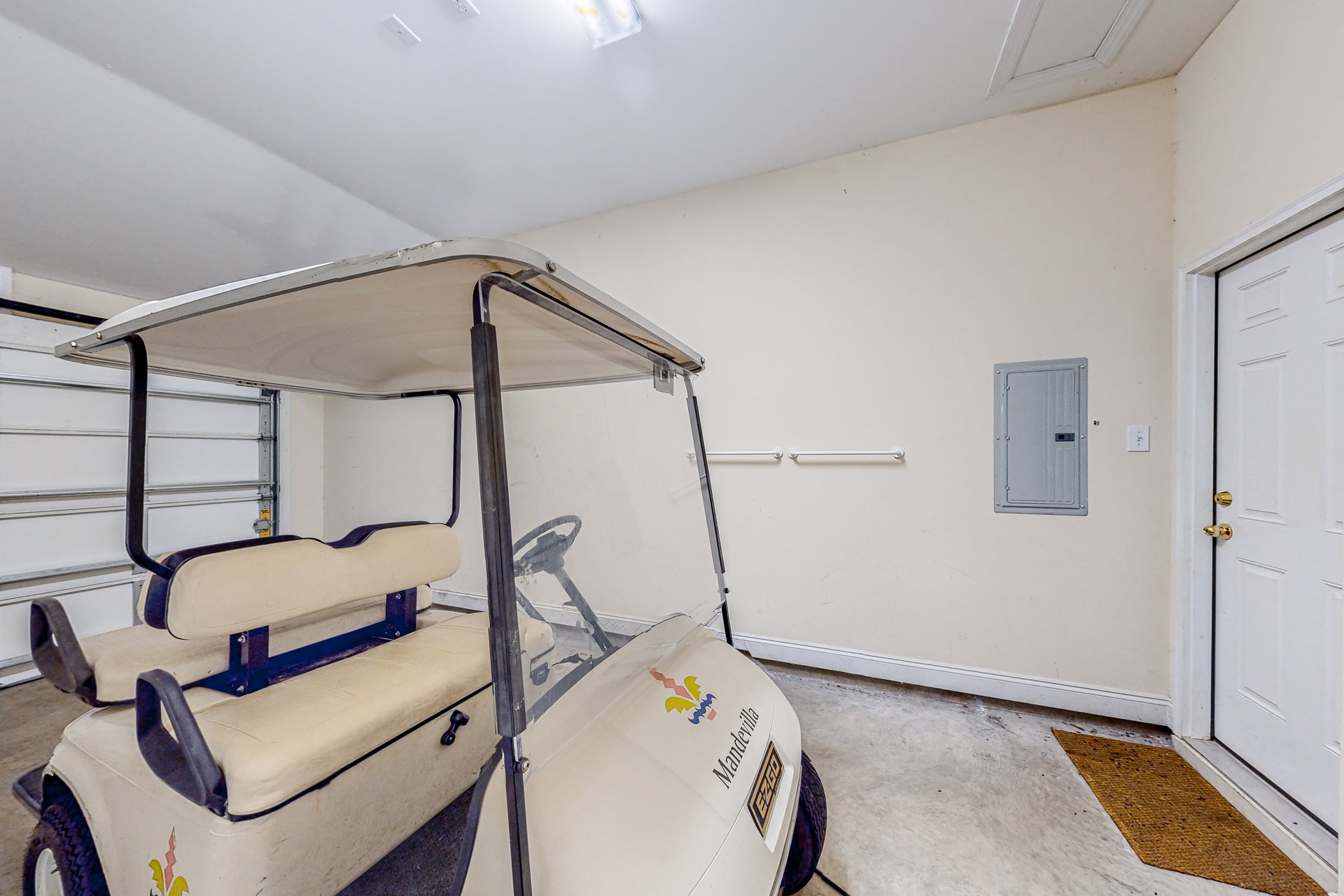 Mandevilla at Martinique 32