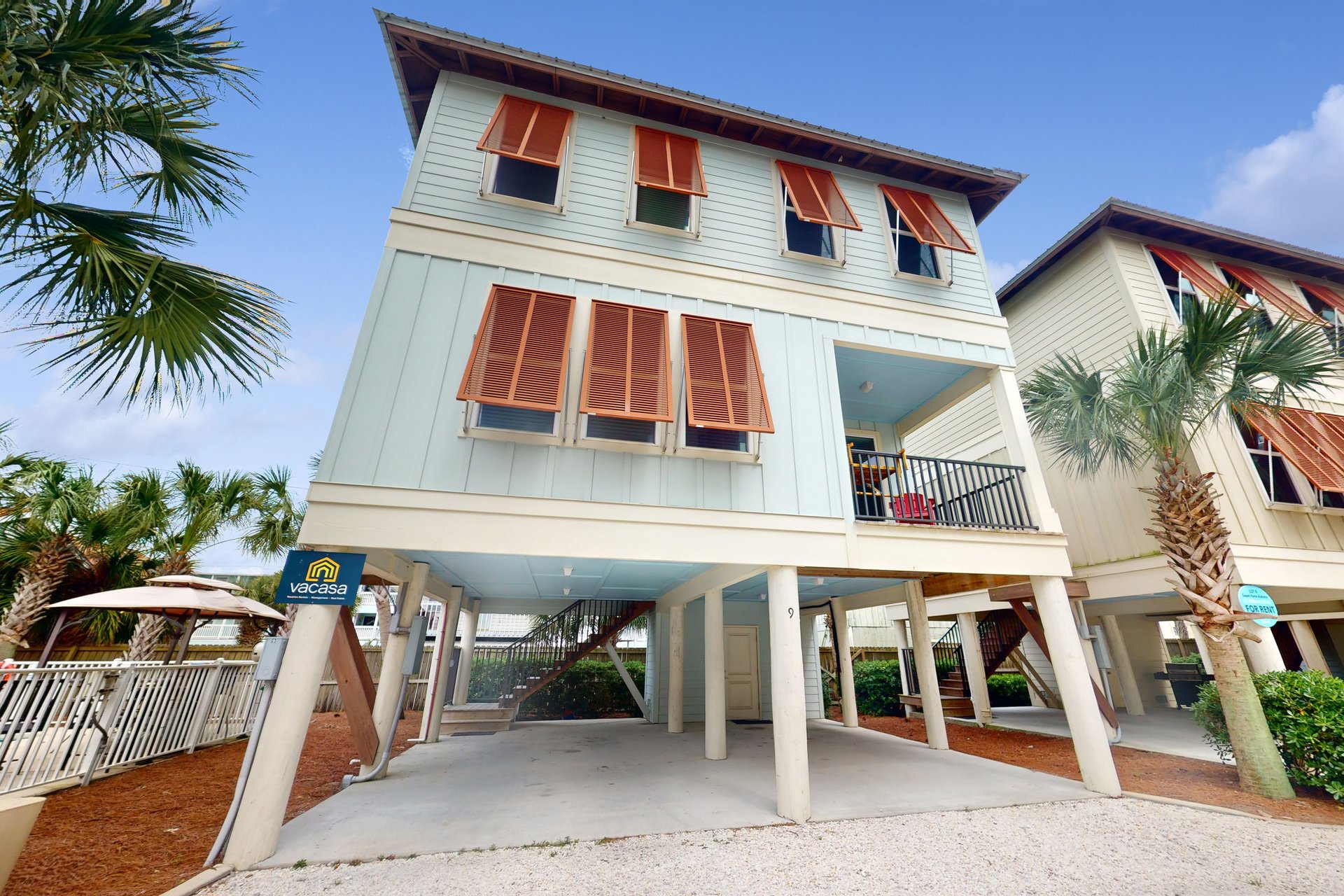 Bottlenose Beach House 30