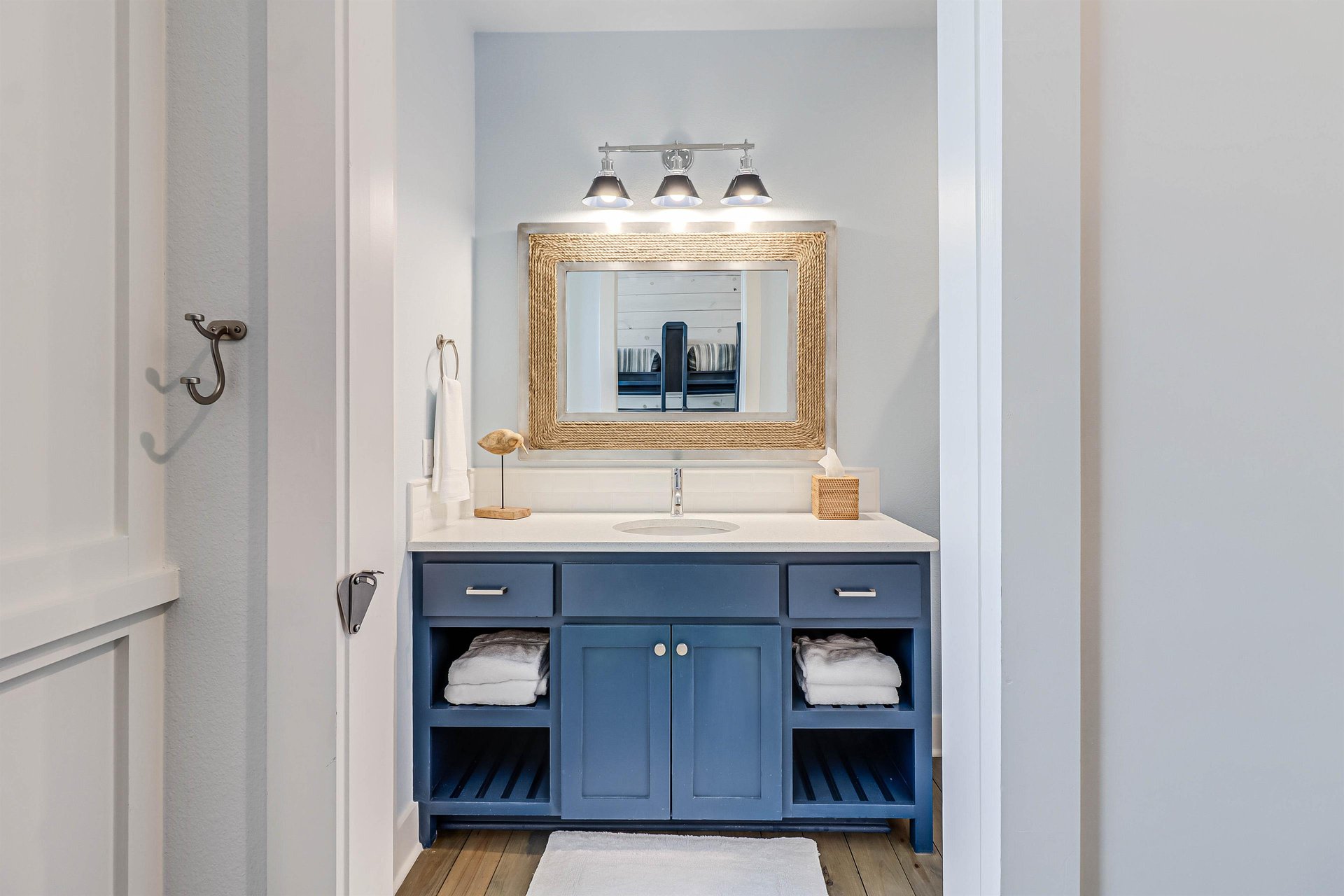 Bunk Bathroom, 2nd Floor