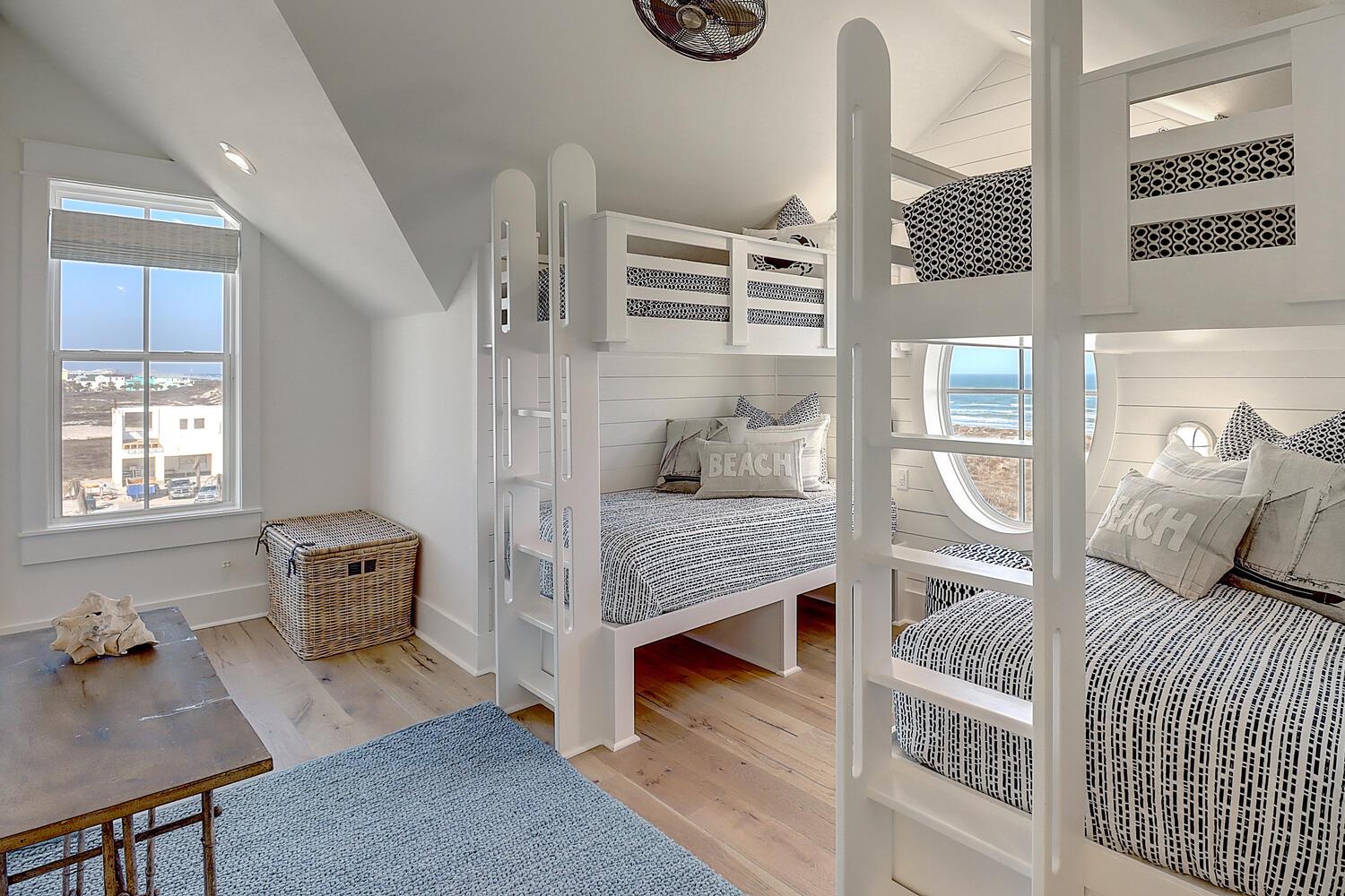 Bunk Loft, 4th Floor