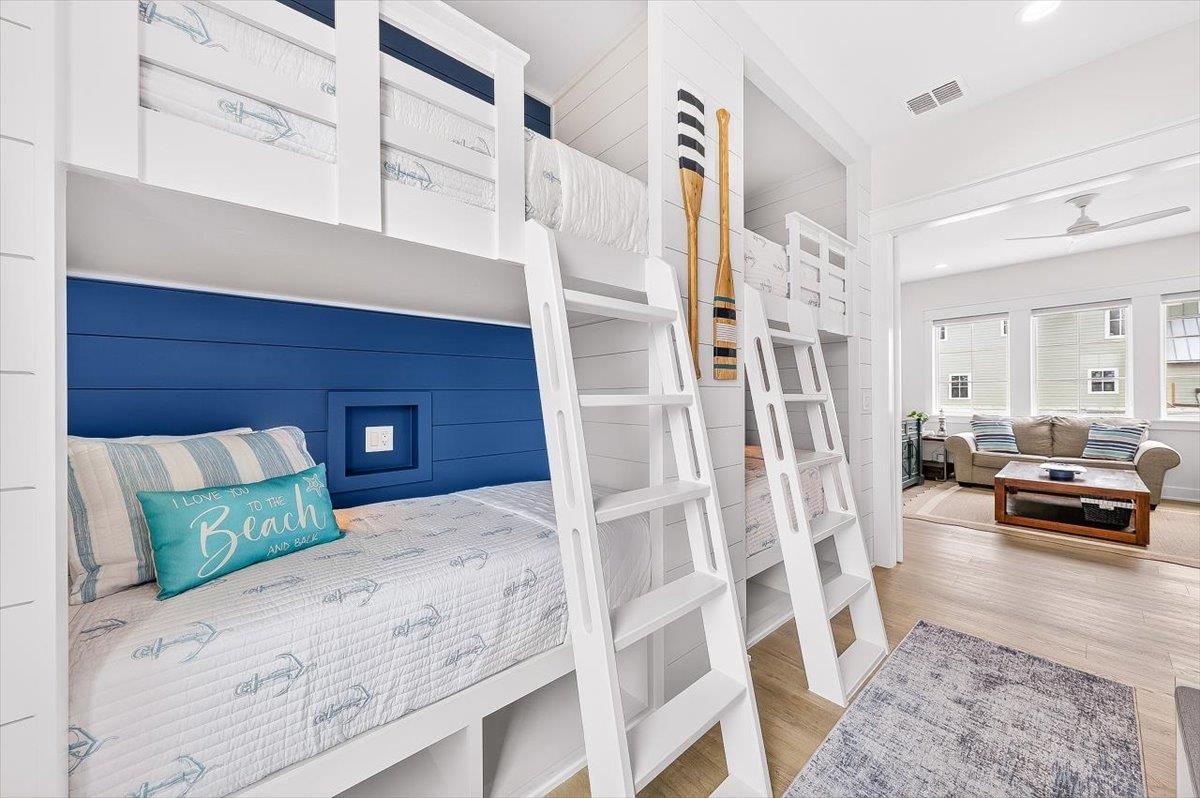 1st Floor, Bunk Bedroom