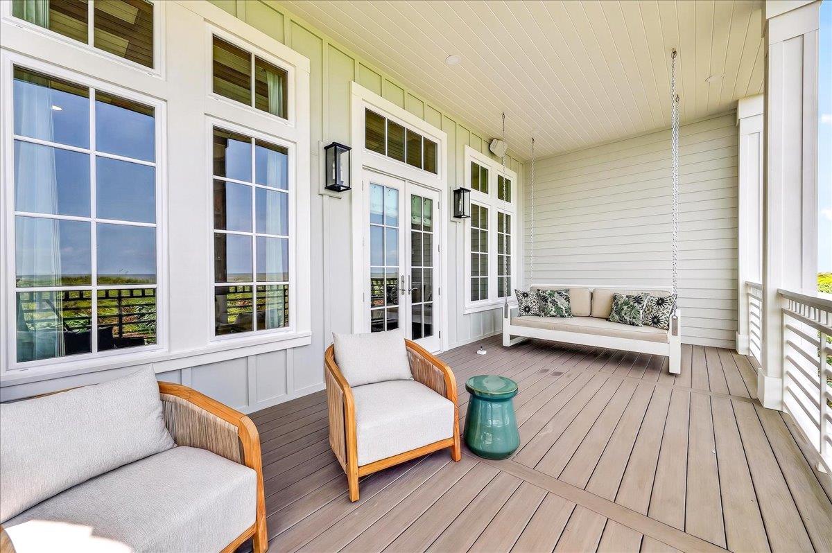 2nd Floor, Balcony