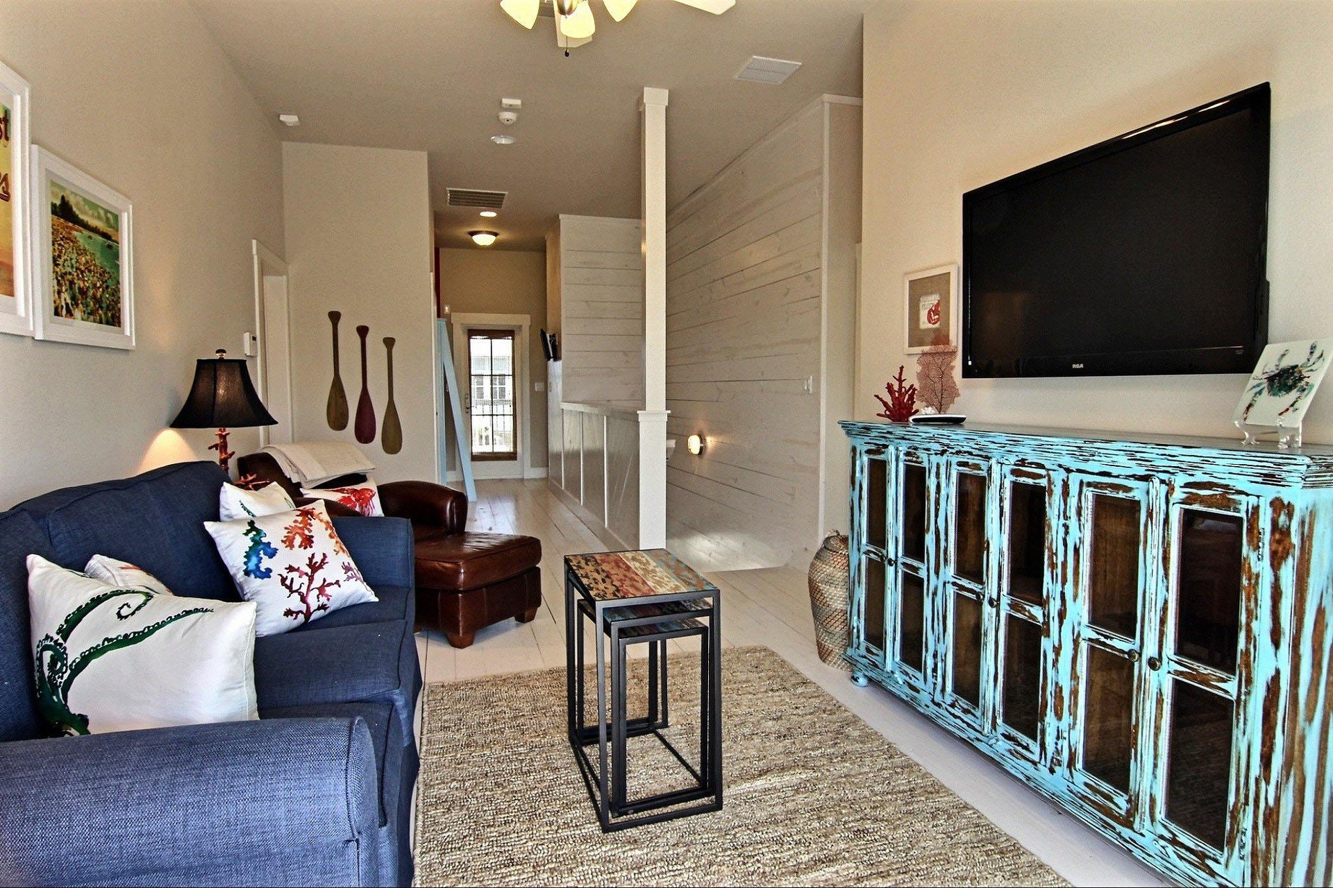 2nd Floor Living Area