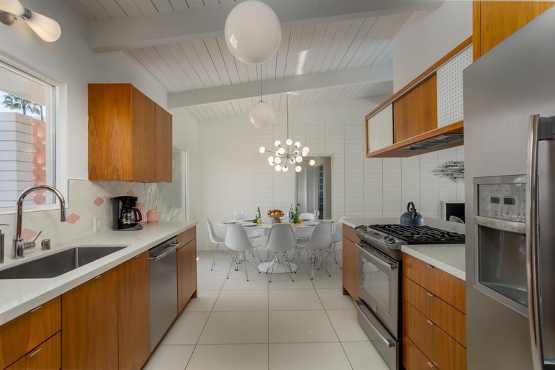 Fully appointed kitchen