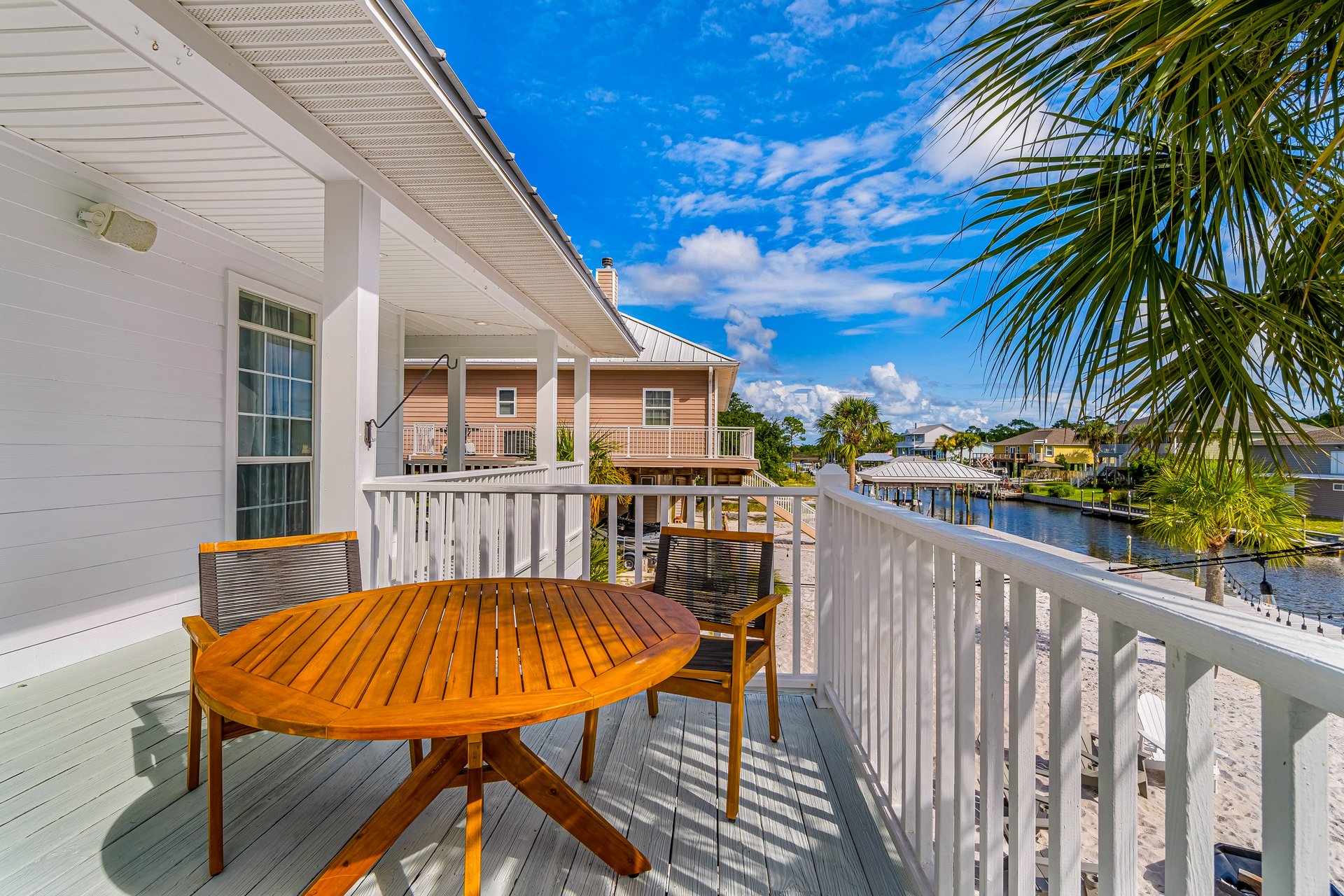 Hideaway on the Bay 32