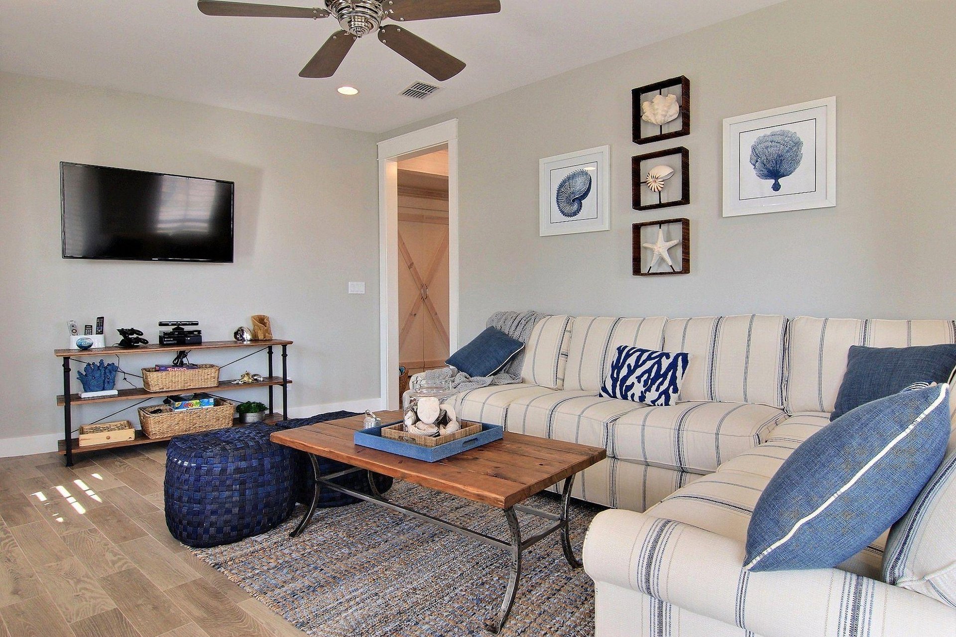 Family Room, 1st Floor