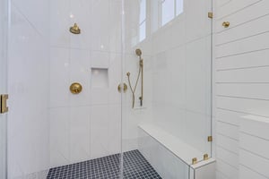 Primary King Bathroom, 3rd Floor