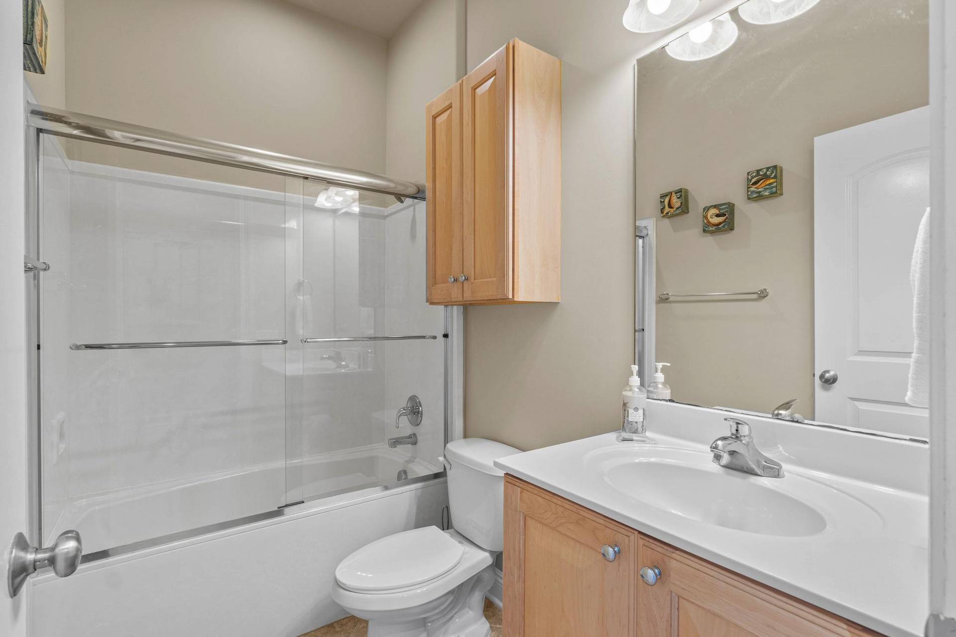 Main Floor Shared Bathroom
