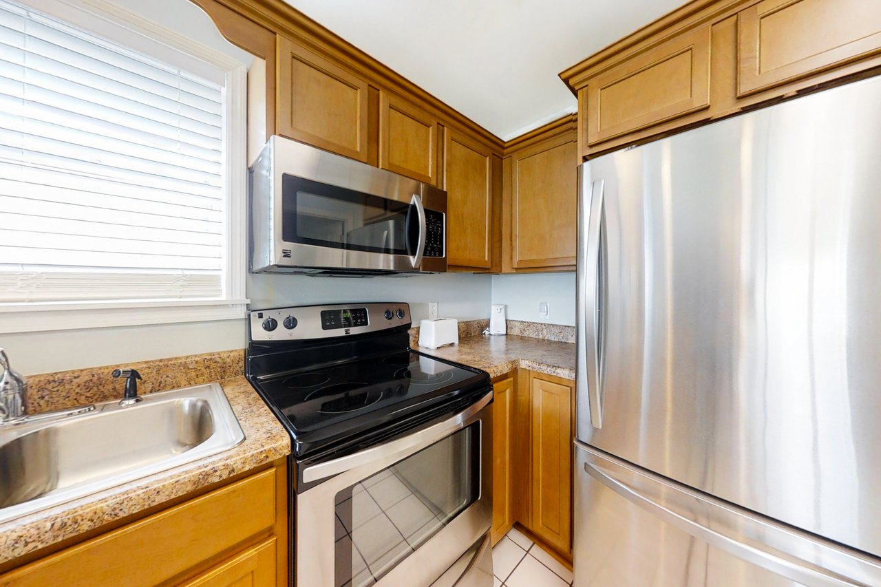 Beachside Villas 1011 5