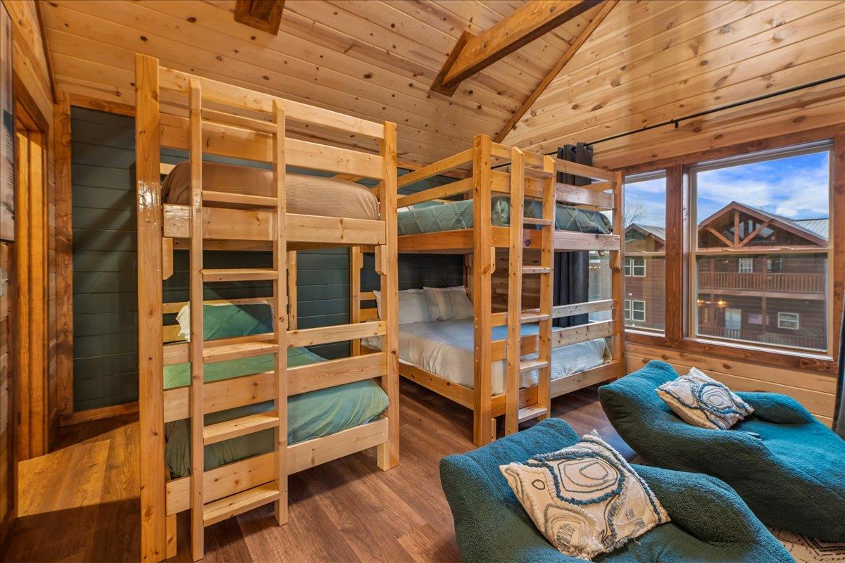 093Bedroom
