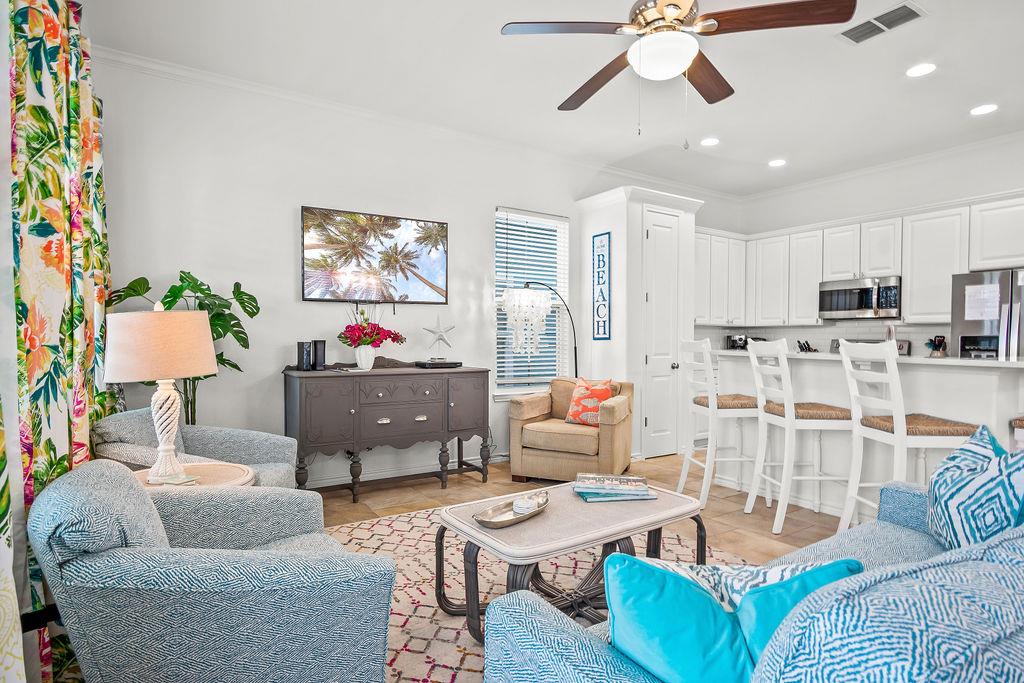 Living Area, 1st Floor