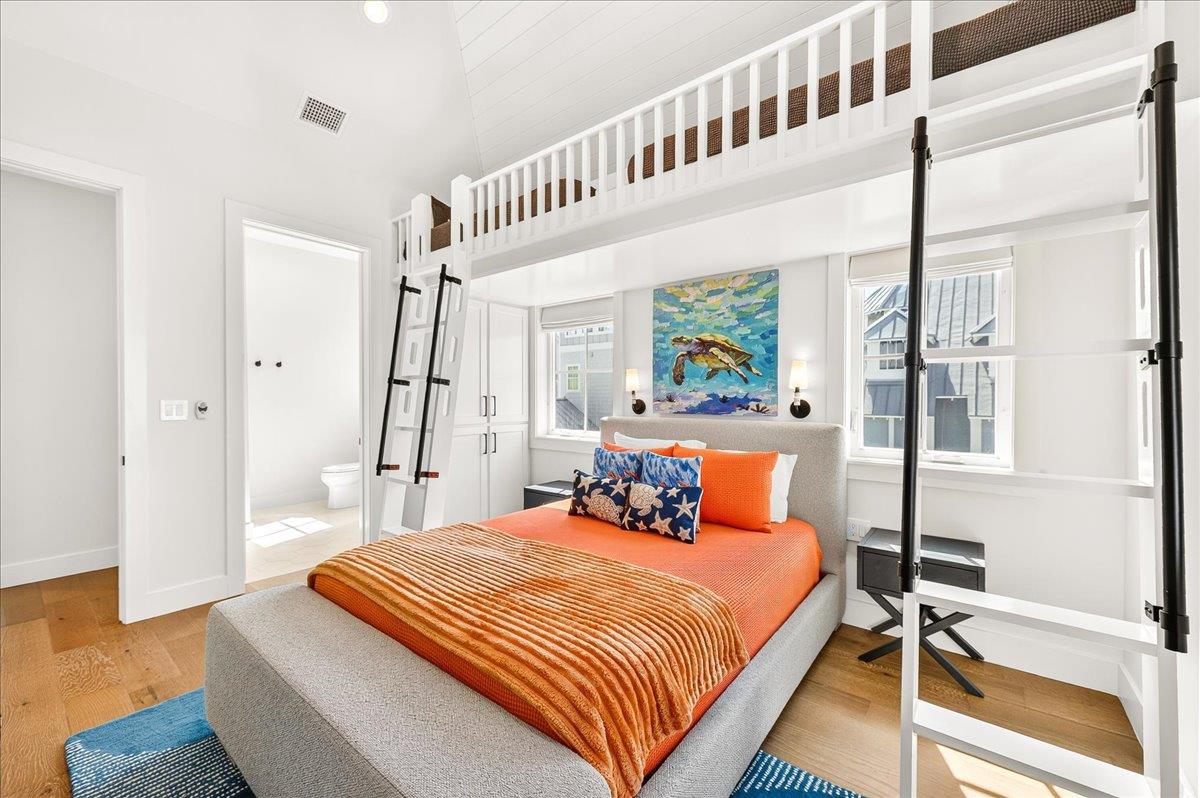 QueenTwin Bedroom, 3rd Floor