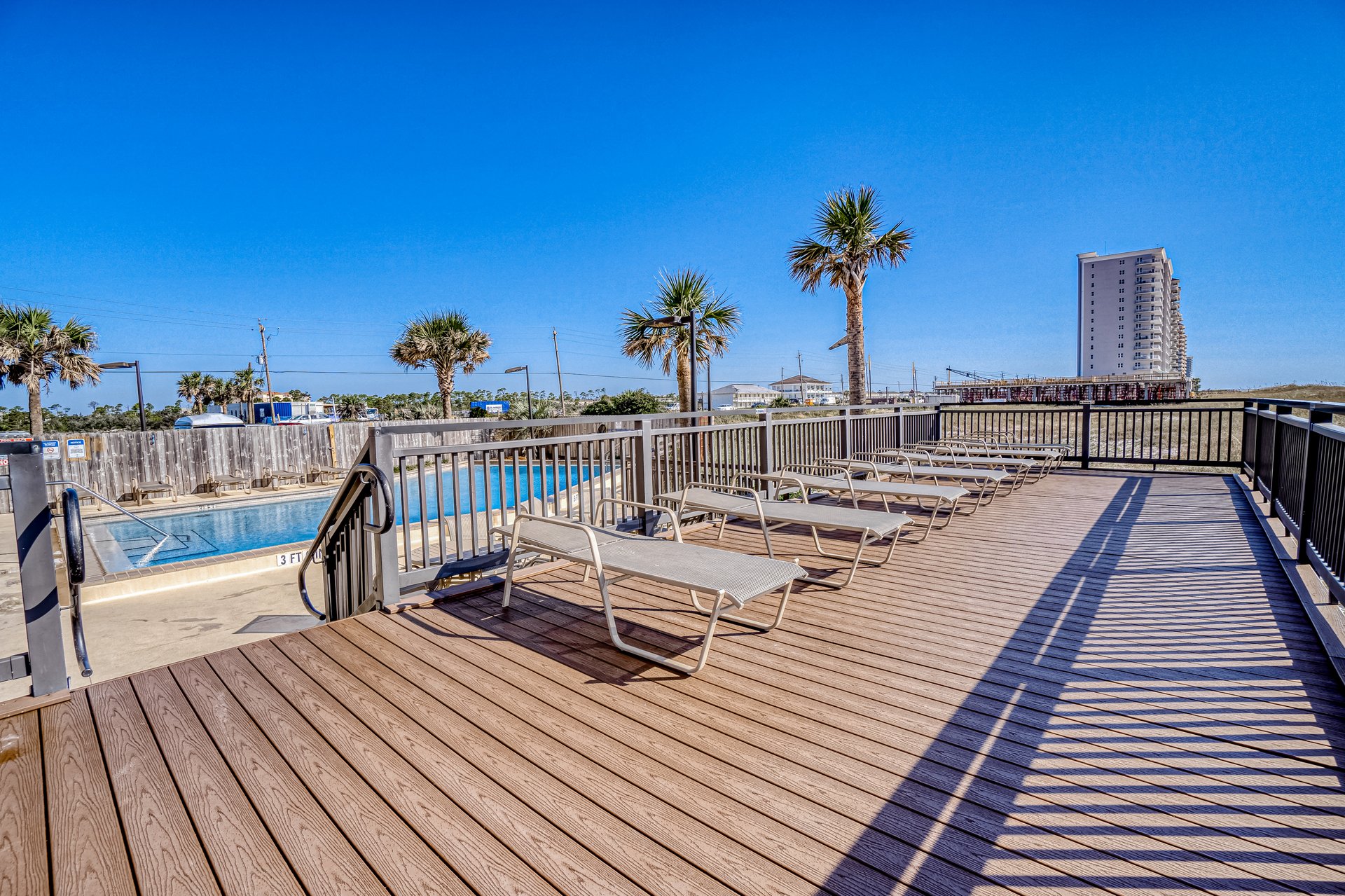 Ocean Breeze West 302 18