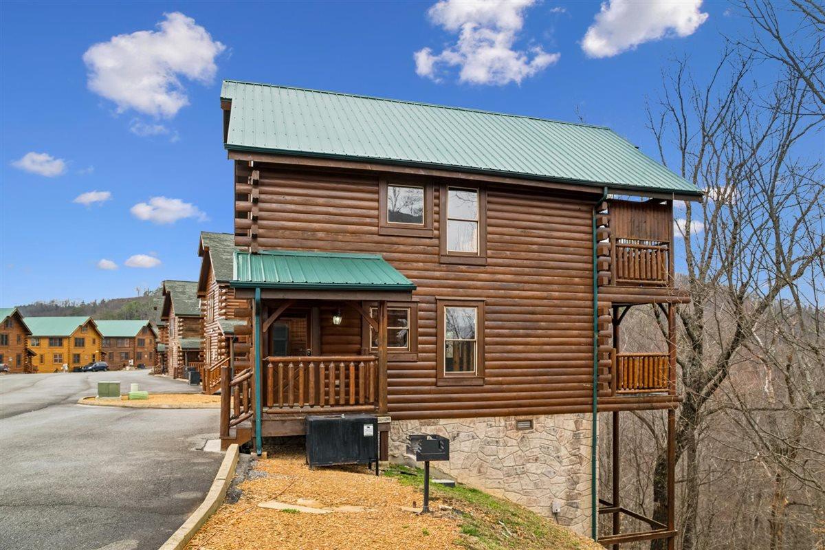 03Front Elevation