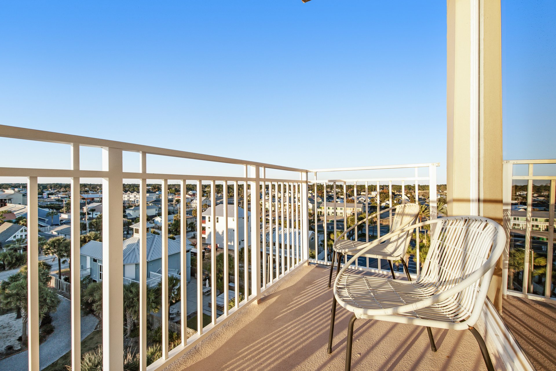 Sterling Beach 607 “Glorious” 21