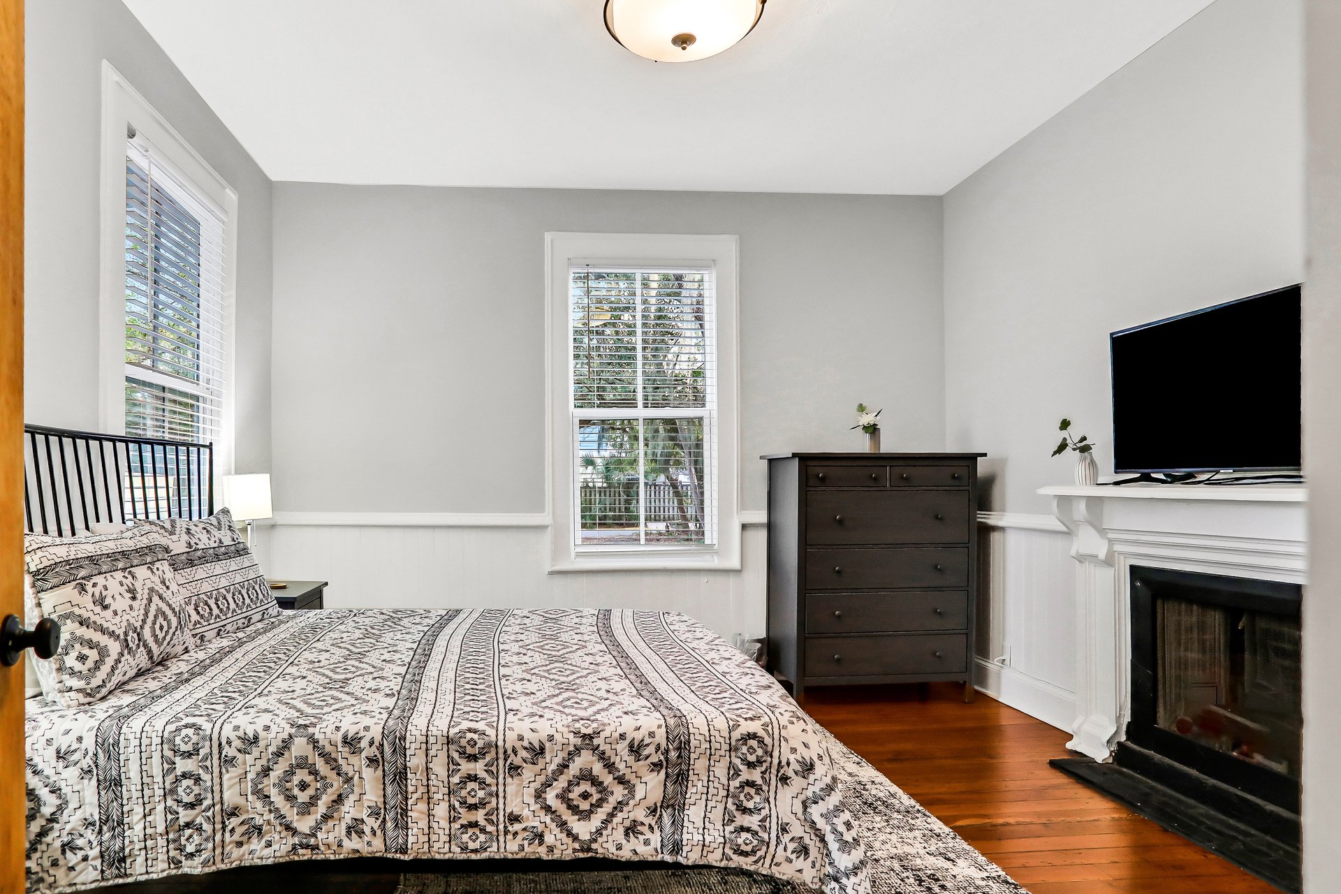 Oneida Street Haven 4