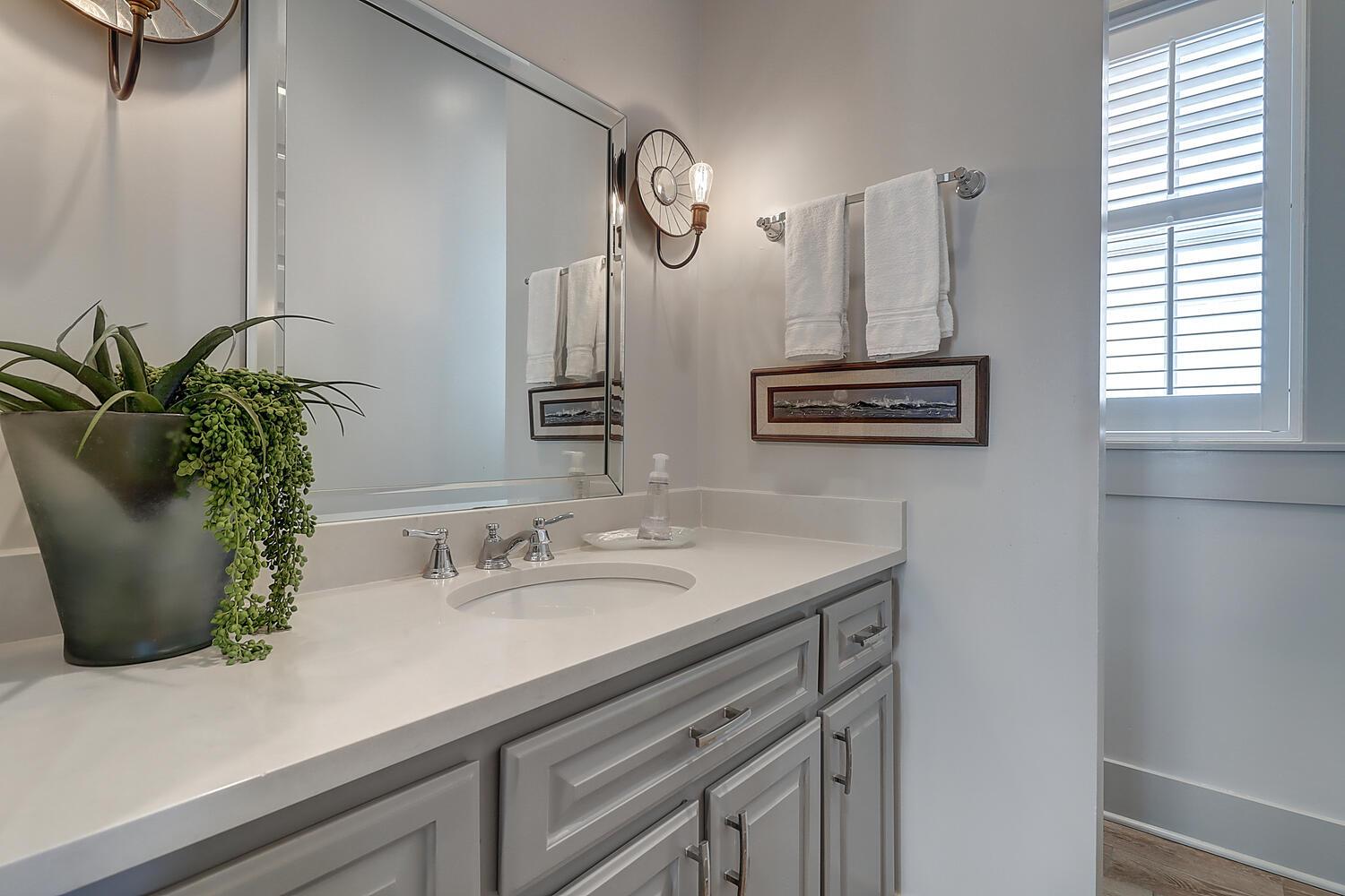 Powder Room, 2nd Floor