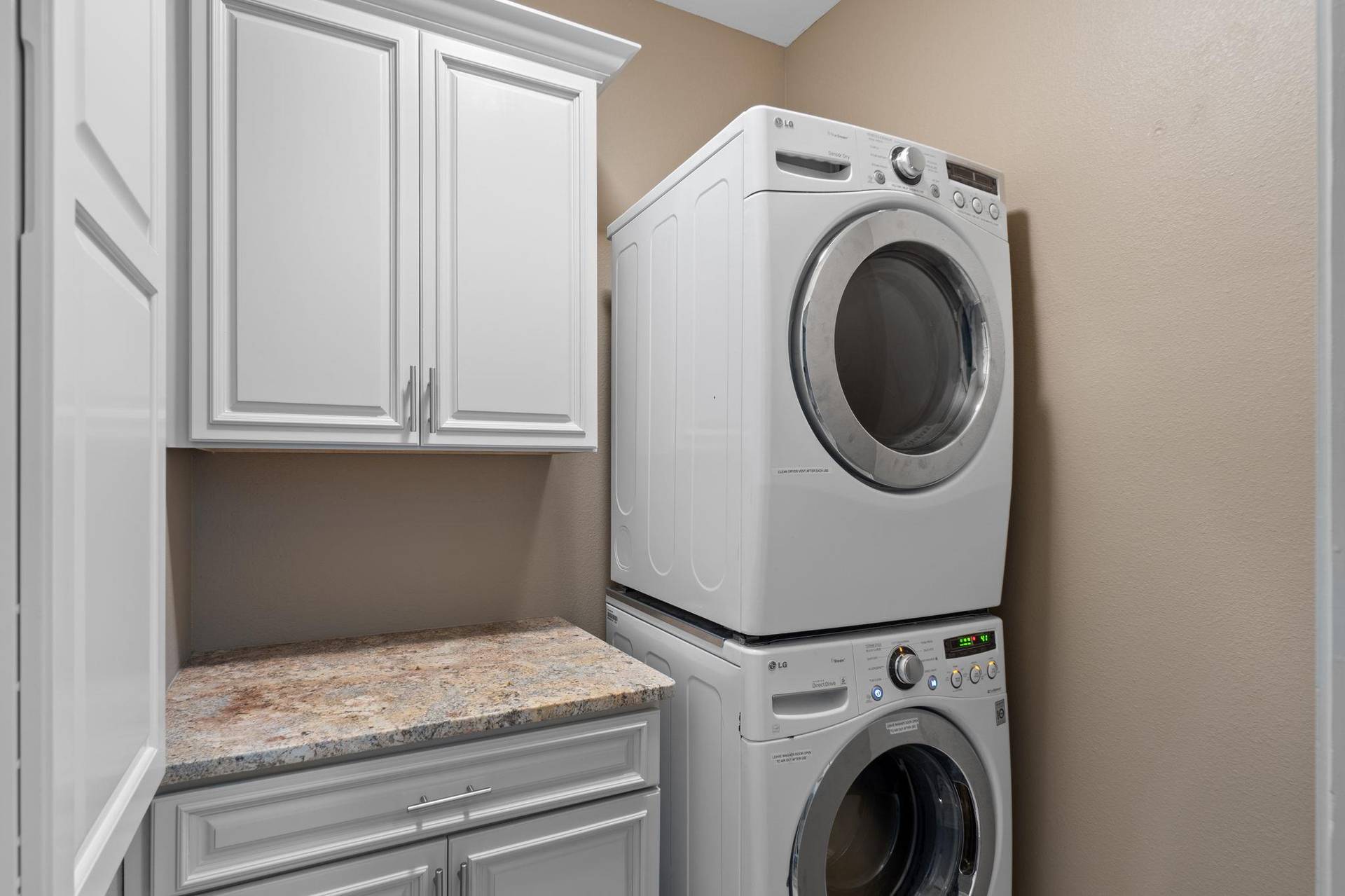 3rd Floor Laundry Room