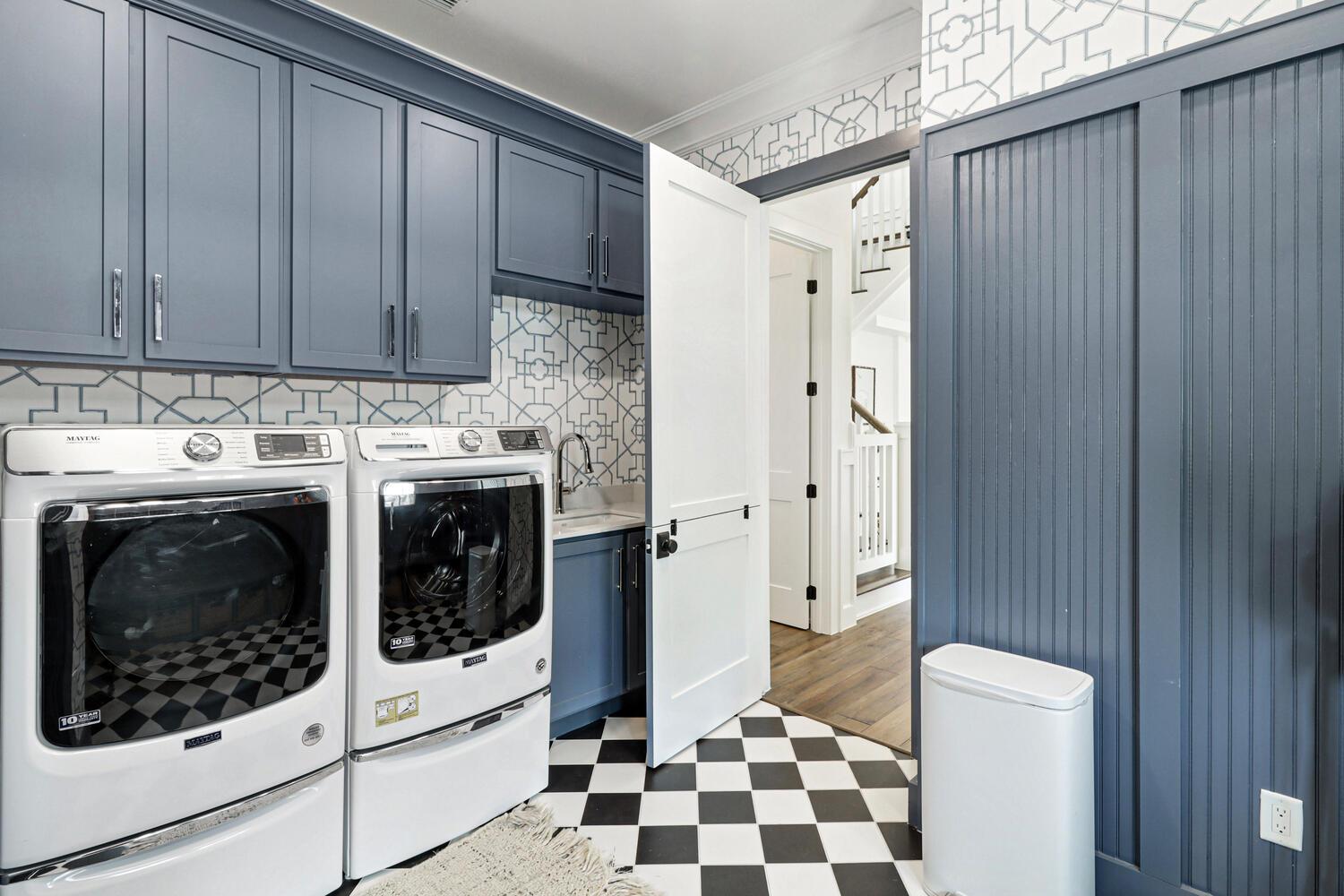 Large Mud Room with Garage Access, 1st Floor