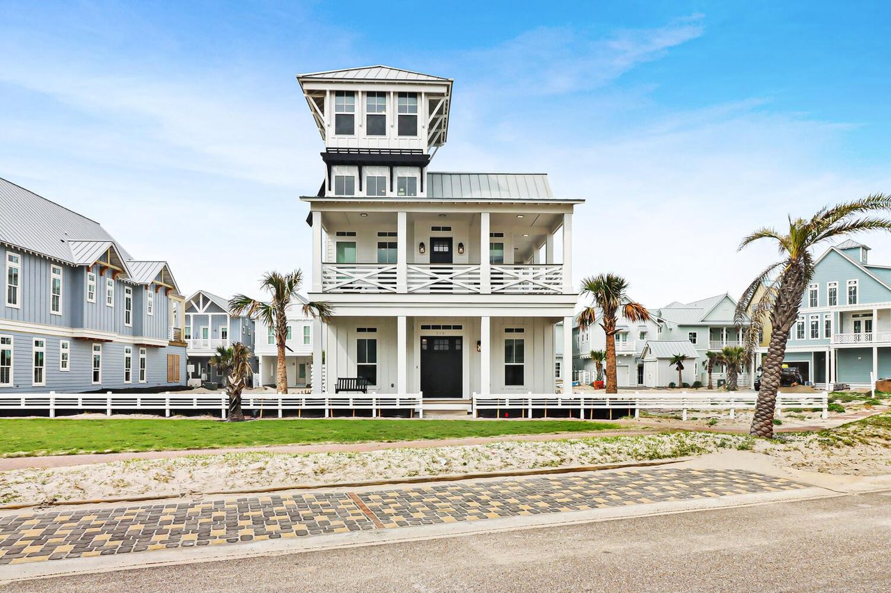 Welcome to No Shower Happy Hour