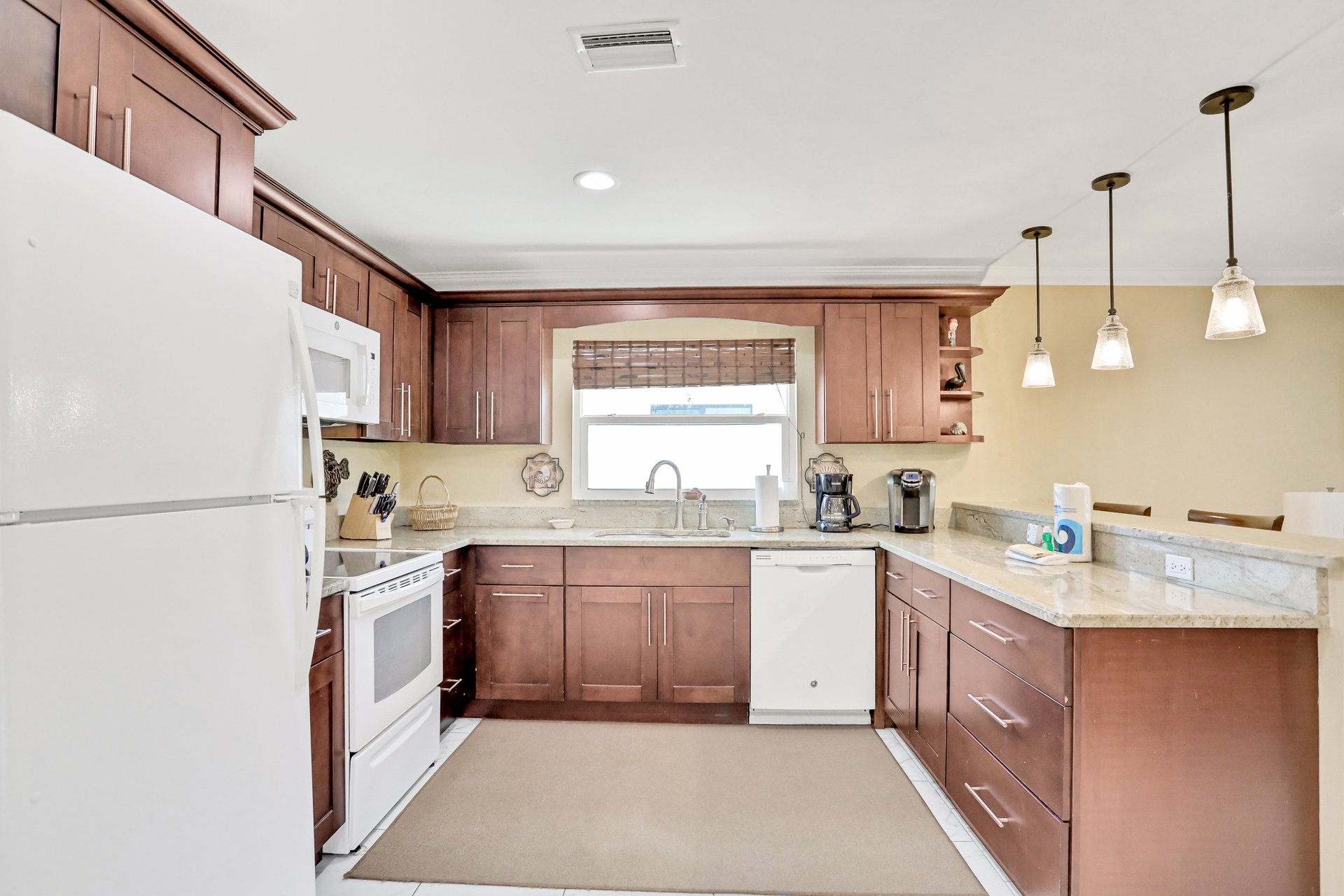 Coastal Palms Retreat 10