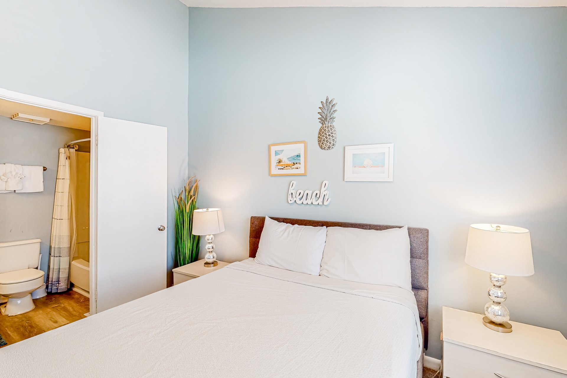 Commodores Landing 204 13